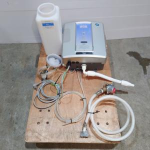 ホシザキ（HOSHIZAKI） 【送料無料】電解水生成装置 WOX-40WA 2018年