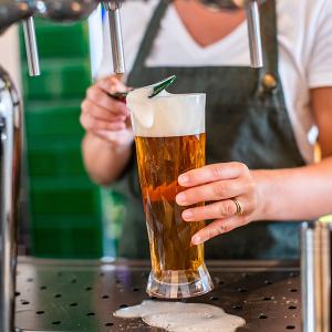 ビアグラス Super 500ml / グラス プラスチックグラス クリスタルグラス 割れない アウトドア パーティー 食器 ビール / KOZIOL コジオル