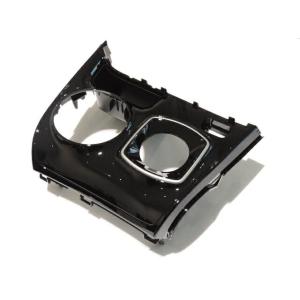 トヨタ純正 70系 ノア ・ ヴォクシー 用 エンジンカバー ZRR80 H26.1