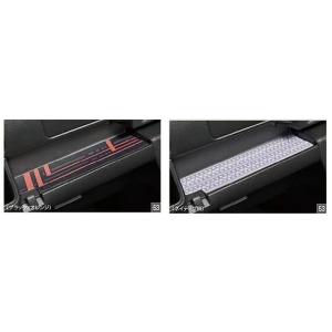 アトレー 700系：純正 インパネトレイシート（ブラック×オレンジ）（ネイティブ柄）