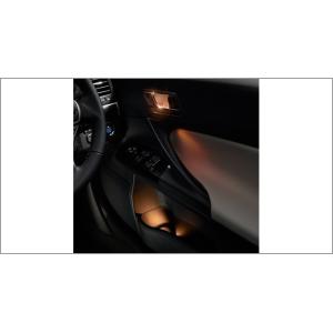 トヨタ（TOYOTA） トヨタ純正 カーボン調インテリアパネル ［ブラック