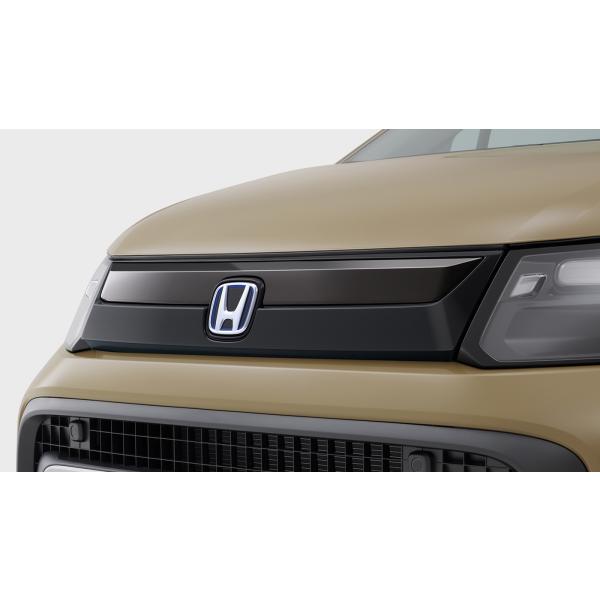 フリード GT系：純正 フロントグリル(ベルリナブラック×ブラッククロームメッキ)(エンブレム選択)