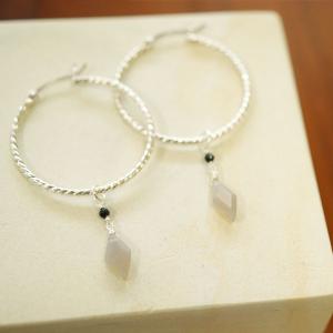 グレーオニキス ダイヤカット ピアス チャーム...の詳細画像1