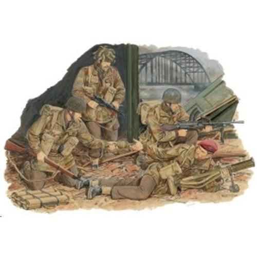 ドラゴン 1／35 WW.II イギリス軍 レッドデビルズ アルンヘム1944【DR6023】 (プ...