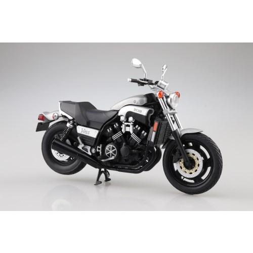 1／12 完成品バイク Yamaha Vmax ニューシルバーダスト (塗装済み完成品)ミニカー