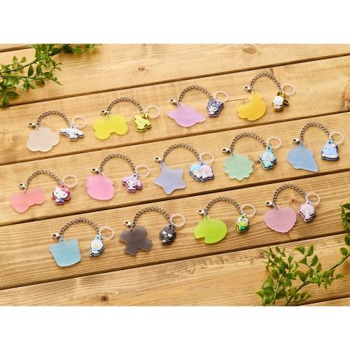 バンダイ(BANDAI) サンリオキャラクターズ ダブルチャームグミ(12個入)(BOX)おもちゃ ...