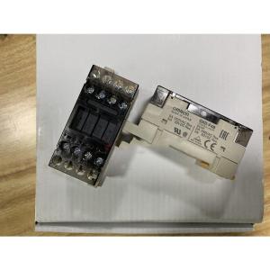 ★新品 OMRON オムロン リレーソケット【G6D-F4B DC24V】100個 ６ヶ月保証