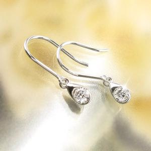 フックピアス ゴールド 10k ダイヤモンド ...の詳細画像1