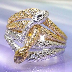 指輪 蛇 ヘビ スネーク リング ホワイトゴールドｋ18 ｋ18 ダイヤモンド 0.02ct ダイヤ...