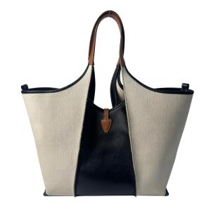 トッズ Tods Tタイムレス ショッピングバ...の詳細画像1