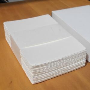 1枚手漉き和紙葉書　100枚入/箱　ハガキ・カード・絵手紙など