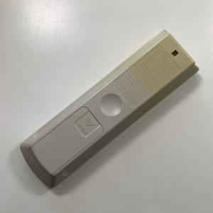 C2D579 【送料250円】エアコン リモコ...の詳細画像2