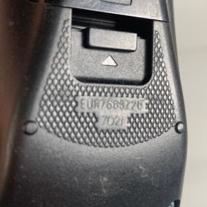 C2H401 【送料250円】 TV リモコン...の詳細画像4