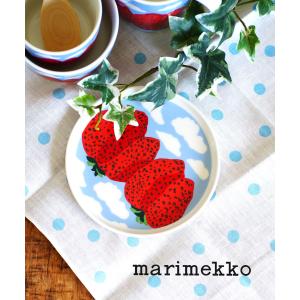 マリメッコ 皿 ラウンドプレート 食器 MANSIKKAVUORET PLATE 13.5CM marimekko レディース 国内正規品｜etre