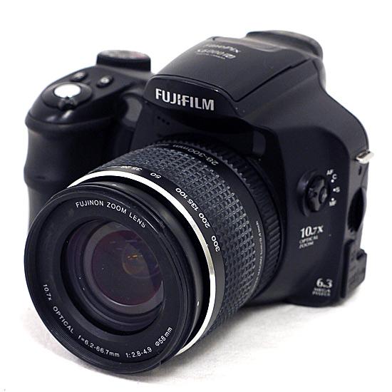 【中古】FUJIFILM　デジタルカメラ　FinePix　S6000fd　630万画素　液晶画面いた...