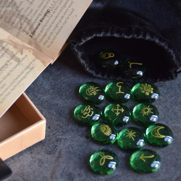 魔女 ルーン 占い 道具 グッズ 日本語解説書付き