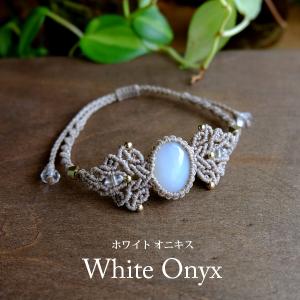 SWAROVSKI スワロフスキー Swarovski 『Twisty Triangle バングル