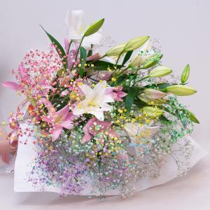 リリーブーケ　ゆり　ロマンチックかすみ草　かすみ草　染めかすみ草
