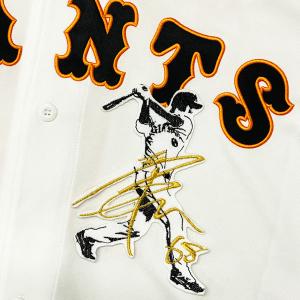 岡本 選手　巨人 読売ジャイアンツ　シルエット　刺繍ワッペン Amazon.co.jp: 読売 ジャイアンツ 巨人 刺繍ワッペン 岡本 シルエット
