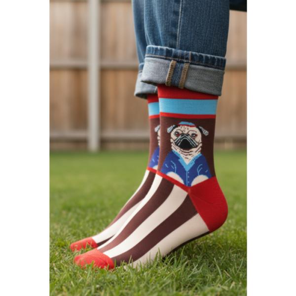 北欧エストニアのユニーク柄ソックス ソキサフテル Sokisahtel ちょっとおすまし青いジャケッ...