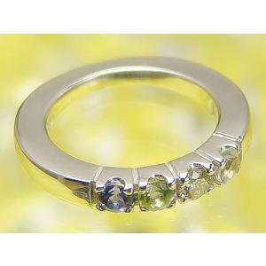 リングに刻印できて4個の宝石が選べるベビーリング サイズの大きなハーモニーリング プラチナ