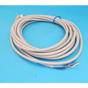 XS2F-D422-G80-F　ケーブル付丸型防水コネクタ　オムロン　未使用品