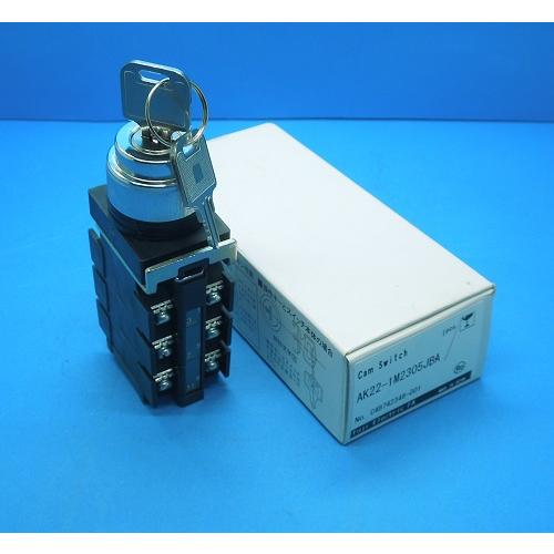 AK22-1M2305JBA　キー付カムスイッチ　富士電機　未使用品