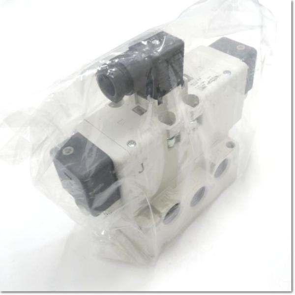 SMC 5ポートソレノイドバルブ VQ7-8-FJG-D-1ZA04 3位置エキゾーストセンタ AC...