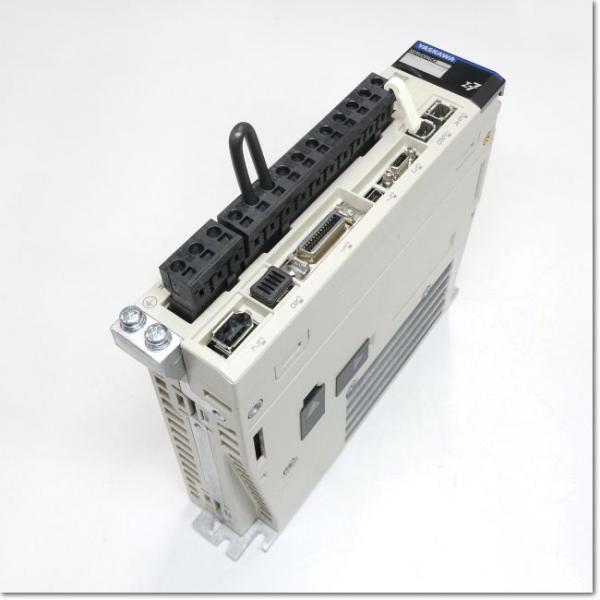 安川電機 サーボパック SGD7S-1R6A20A AC200V 0.2kW MECHATROLIN...