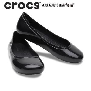 クロックス crocs 【レディース サンダル】 Brooklyn High Shine Flat/ブルックリン ハイ シャイン フラット/ブラック｜●の商品画像