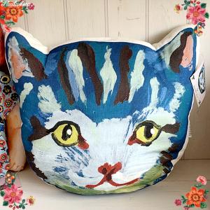 ジョン・デリアン キャット・ピロウ 茶虎猫のピロークッション