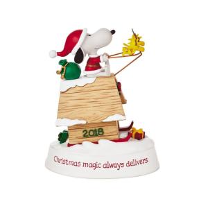 ピーナッツ ホールマーク限定 チャーリー・ブラウン&ルーシー