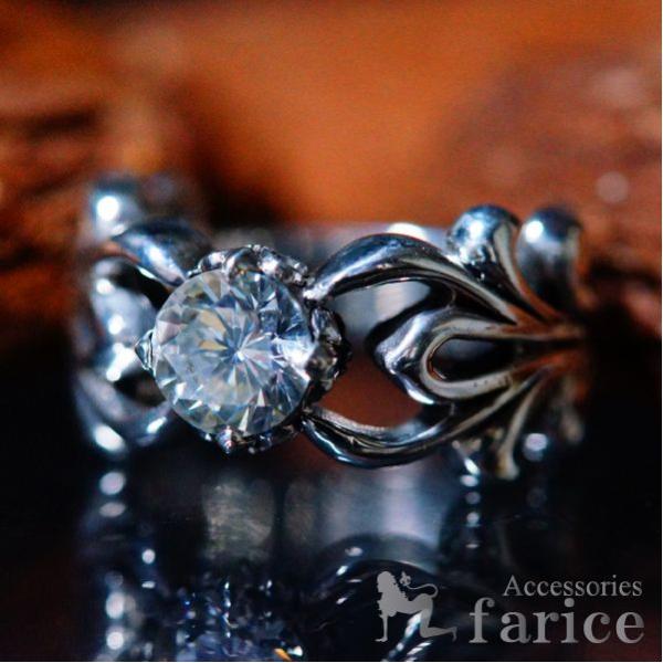 ホワイトキュービックジルコニア ツインフレアオープンシルバーリング