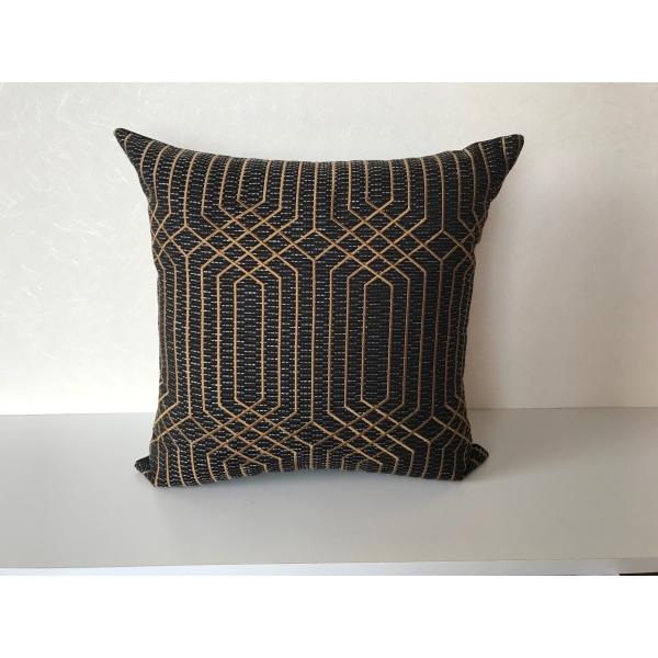 クッション ４０＊４０　黒＊ゴールド