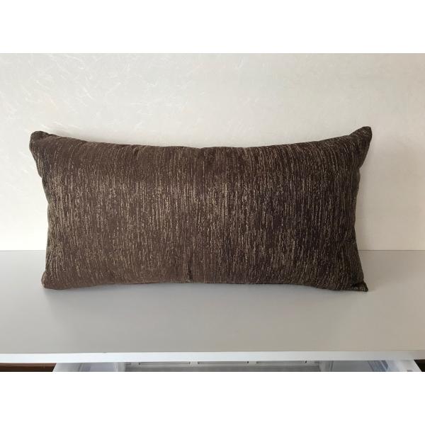 枕型クッションL ブラウンゴールド