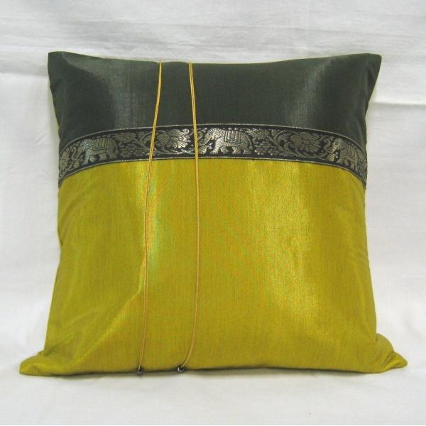 タイシルク クッションカバー 象柄 ライトグリーン（アジアンインテリア）カバーのみ