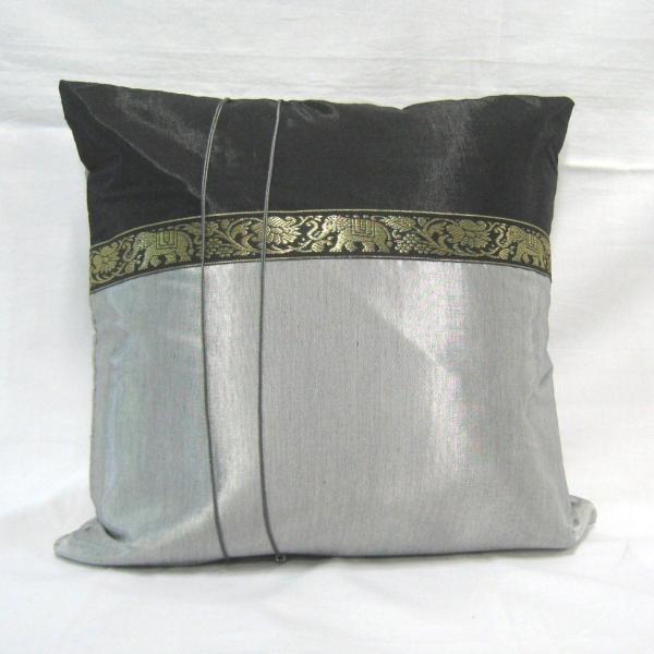 タイシルク クッションカバー 象柄 シルバー＊ブラック（アジアンインテリア）カバーのみ