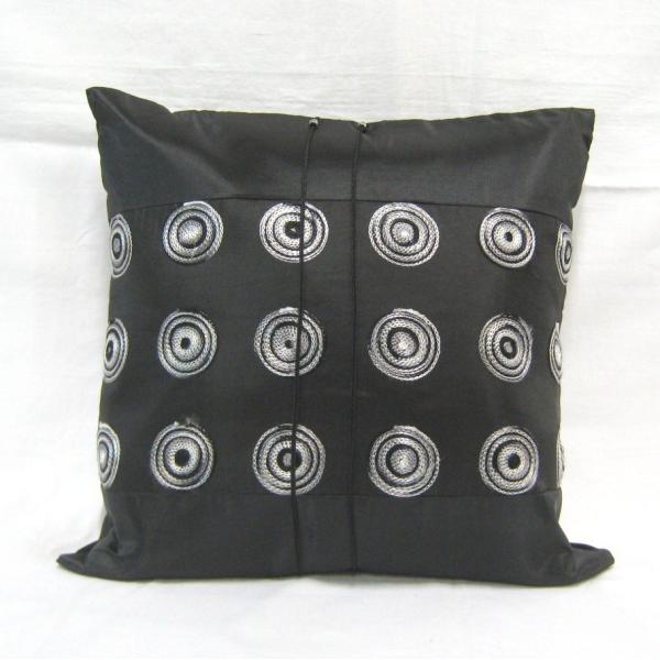 タイシルク クッションカバー 刺繍 ブラック（アジアンインテリア）カバーのみ