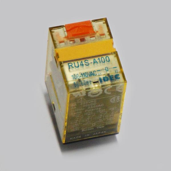 IDEC　RU4S-A100　ユニバーサルリレー　ソルダ端子　ラッチングレバー有　標準形（動作表示L...