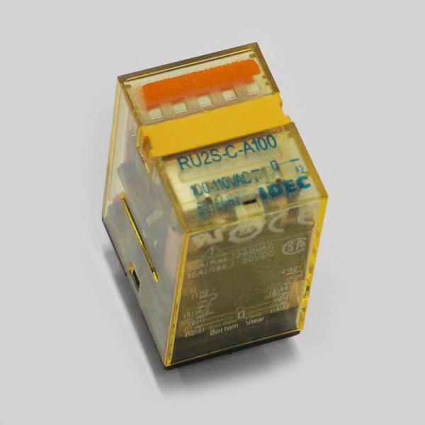 IDEC　RU2S-C-A100　ユニバーサルリレー　シングル接点　ソルダ端子　2極　ラッチングレバ...