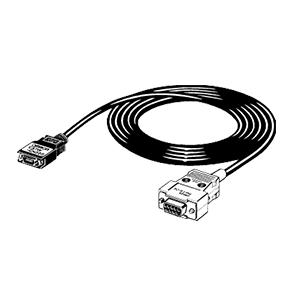オムロン　CS1W-CN626　CPUユニットペリフェラルポート接続ケーブル(DOS/V用6m)