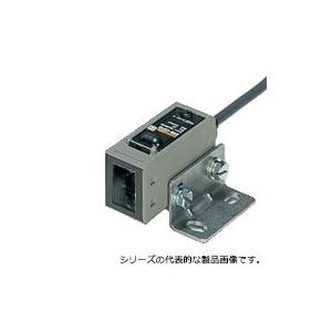 オムロン（OMRON） E3S-AR61 2M 中型アンプ内蔵光電センサ 電源電圧