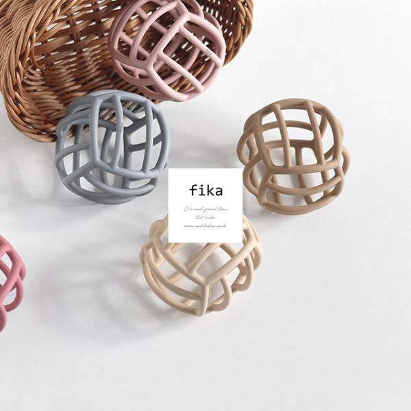 fika baby ball BOX(ベビーボール シリコーン 赤ちゃん おもちゃ ファーストトイ ...