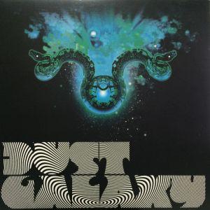 12inchレコード　DUST GALAXY / COME HEAR THE TRUMPETS