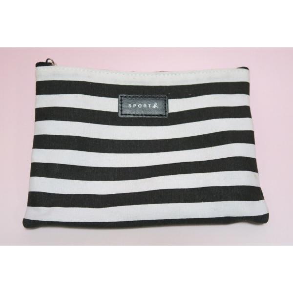 ＥＶＡ ＡＩＲ &amp; ＳＰＯＲＴ ｂ　コラボアメニティポーチ