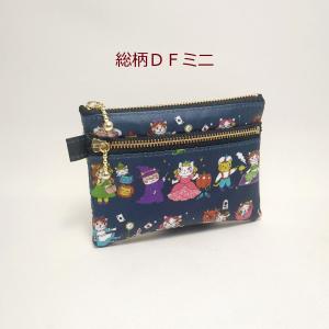 ミニポーチ おとぎ話ネコ柄 紺 ラミネート カ...の詳細画像3
