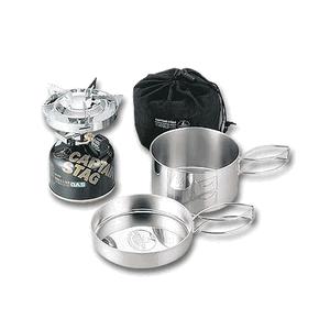 小型ガスバーナーコンロ〈圧電点火装置付〉クッカーセット(バッグ付)M-7903E アウトドア・キャンプ用品 キャプテンスタッグ CAPTAIN STAG 屋外 レジャーソロキャンプ バーベキュー 正規品取扱店 パール金属 CAPTAIN STAG（キャプテンスタッグ） ガスバーナー ガス コンロ BBQ