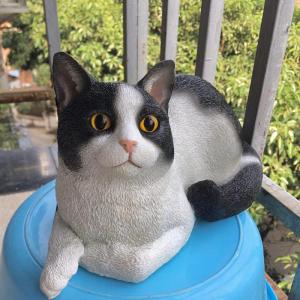 愛らしい猫の置物 眠り猫223 気持ちよさそうに眠るとってもかわいい