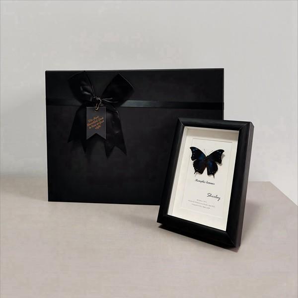 フォトフレーム 額縁 蝶 壁掛け 立体額 写真立て 自立式 ボックスフレーム 標本箱 お祝い 結婚祝...