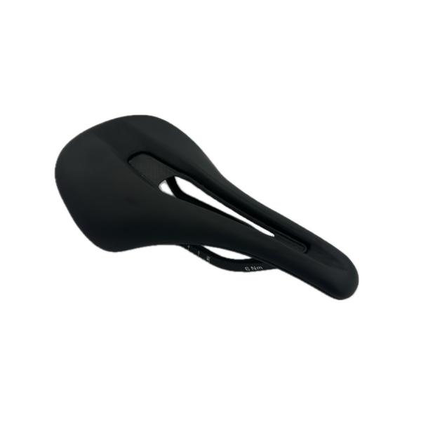 TNI ティーエヌアイ Ergonox エルゴノックス カーボンサドル